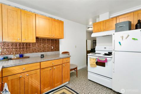 3572 E F Street Tacoma WA 98404