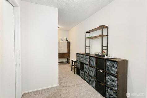 3572 E F Street Tacoma WA 98404