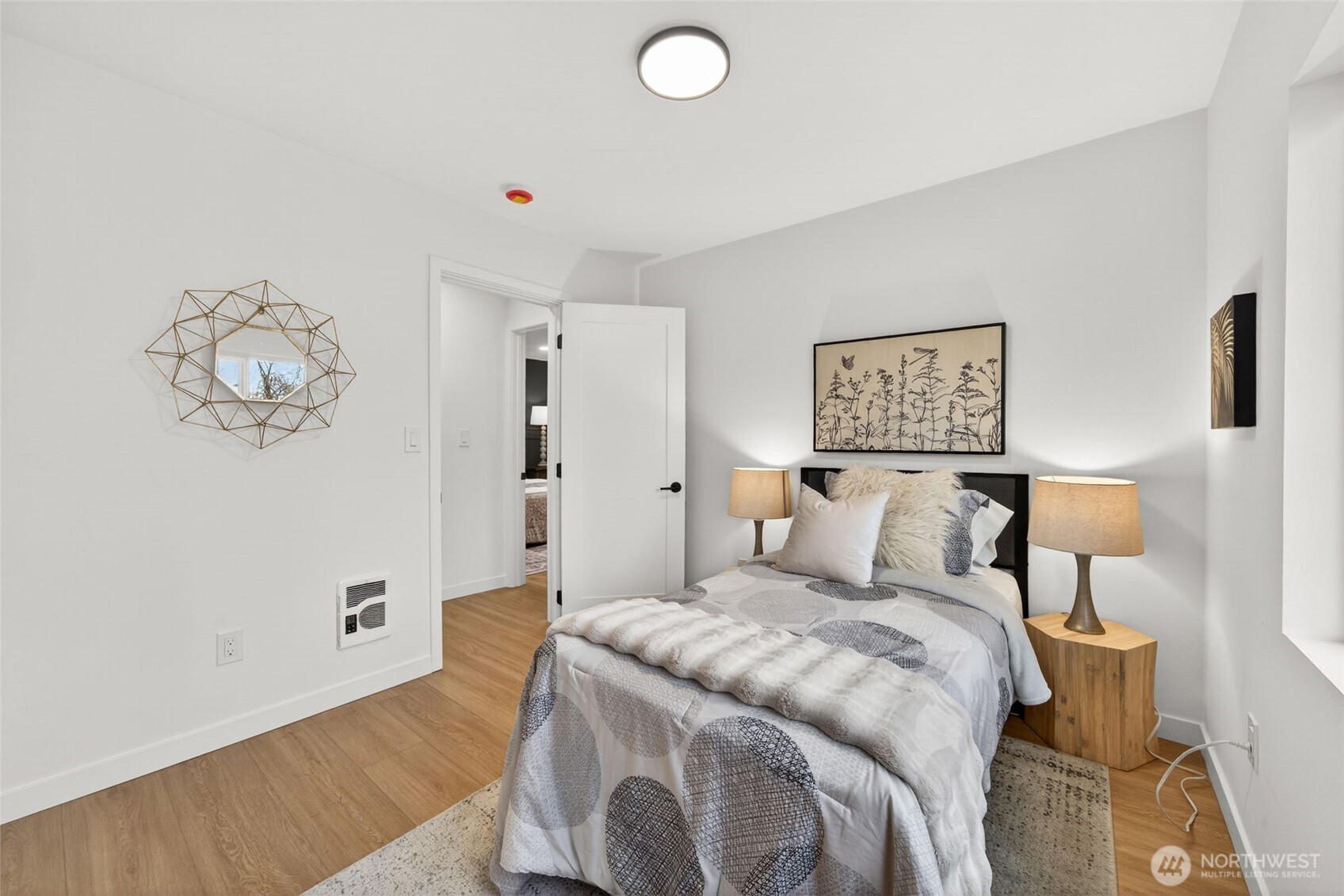 2311 NE 6th Place Renton WA 98056