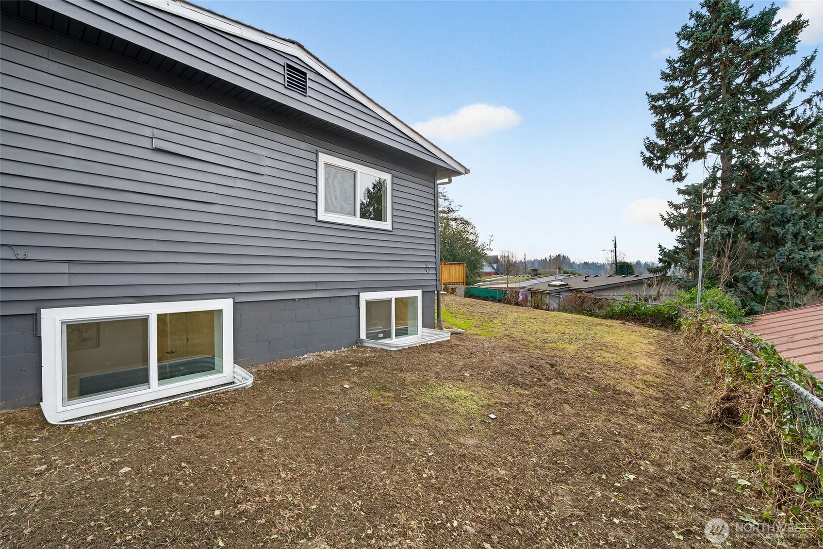2311 NE 6th Place Renton WA 98056