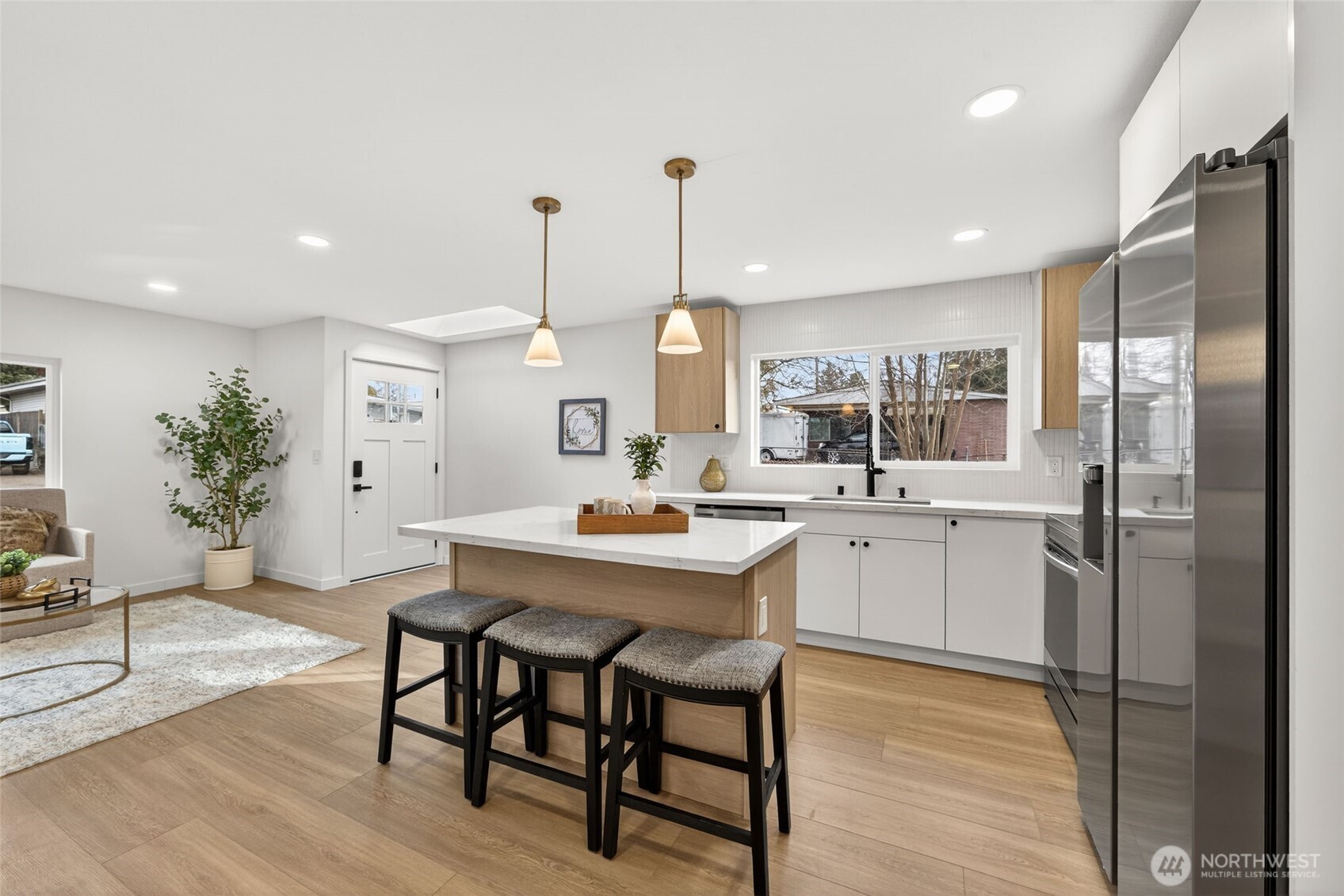 2311 NE 6th Place Renton WA 98056