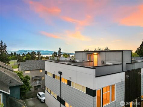 9043 Mary Avenue NW Seattle WA 98117
