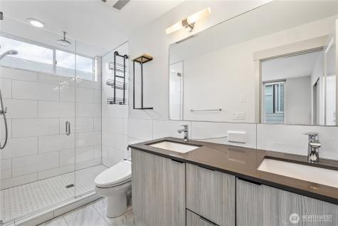 9043 Mary Avenue NW Seattle WA 98117