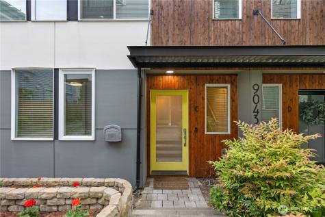 9043 Mary Avenue NW Seattle WA 98117