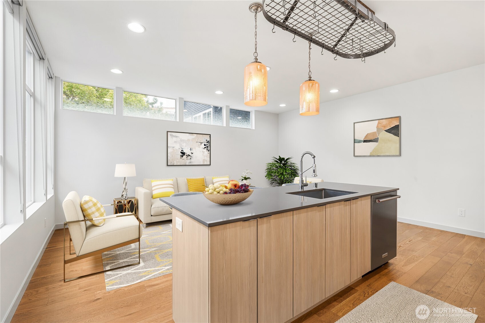 9043 Mary Avenue NW Seattle WA 98117
