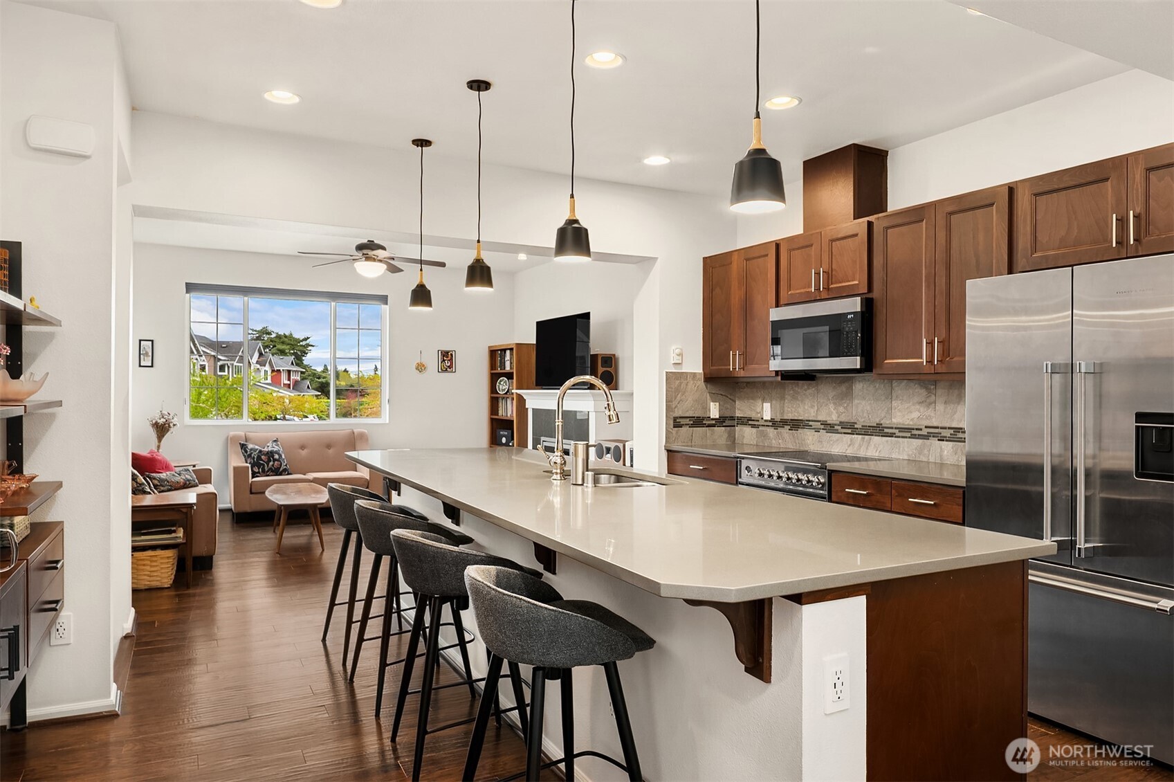 6576 High Point Drive SW Seattle WA 98126