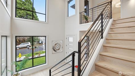 1015 N 35th Street Renton WA 98056