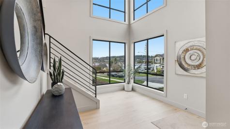 1015 N 35th Street Renton WA 98056