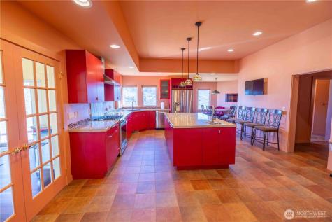 555 Loop Avenue Manson WA 98831