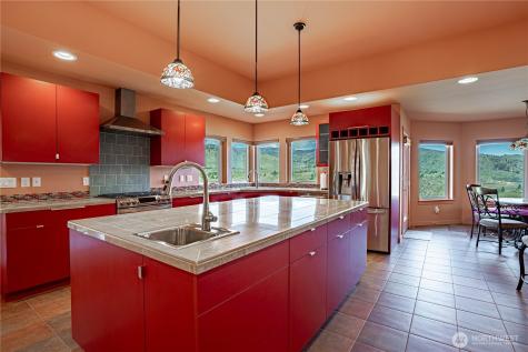 555 Loop Avenue Manson WA 98831