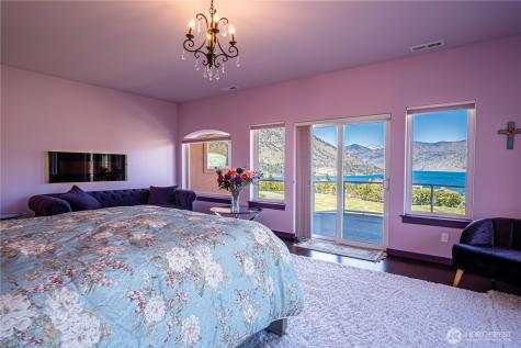 555 Loop Avenue Manson WA 98831