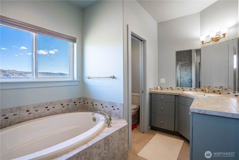 555 Loop Avenue Manson WA 98831
