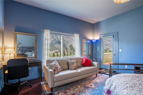 555 Loop Avenue Manson WA 98831