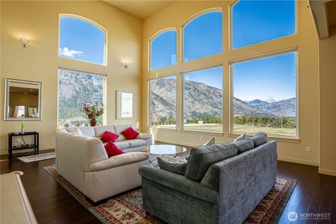 555 Loop Avenue Manson WA 98831