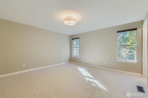 17217 NE 14th Street Bellevue WA 98008