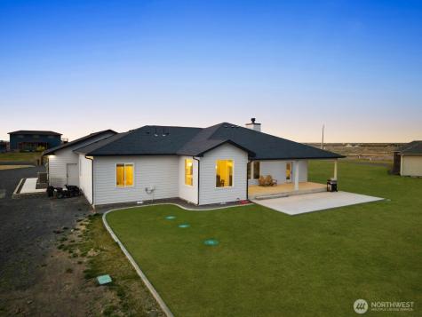 3569 Road 7.8 NE Moses Lake WA 98837