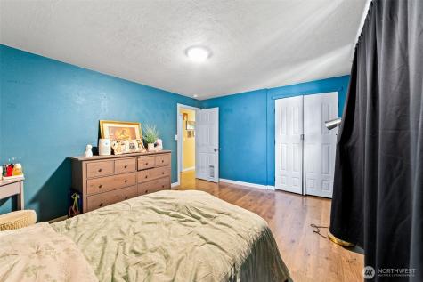413 SW 305th Street Federal Way WA 98023