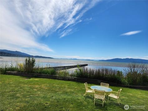 639 Marine Bellingham WA 98225