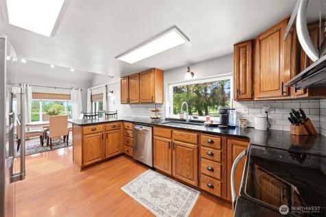 7033 153rd Avenue SE Snohomish WA 98290