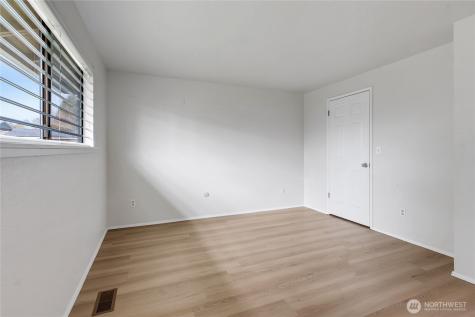 314 Alder Avenue Sumner WA 98390