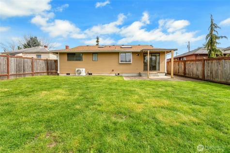 314 Alder Avenue Sumner WA 98390
