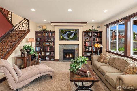 6916 37th Place NE Marysville WA 98270