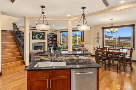 6916 37th Place NE Marysville WA 98270