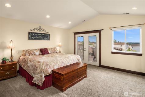 6916 37th Place NE Marysville WA 98270