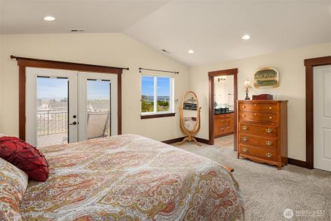 6916 37th Place NE Marysville WA 98270