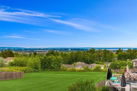 6916 37th Place NE Marysville WA 98270