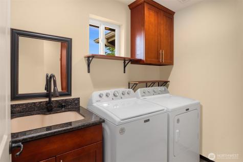 6916 37th Place NE Marysville WA 98270