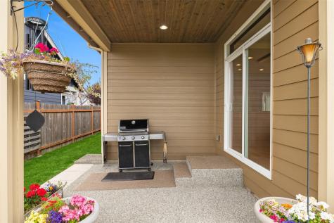 6916 37th Place NE Marysville WA 98270