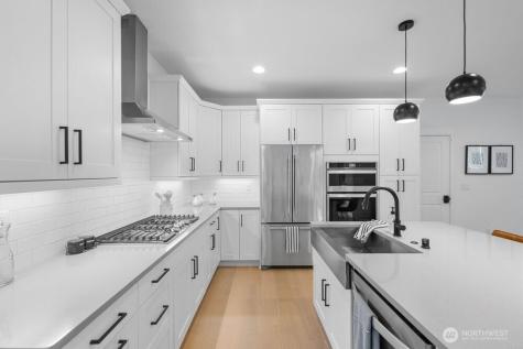 5820 155th Street SW Edmonds WA 98026