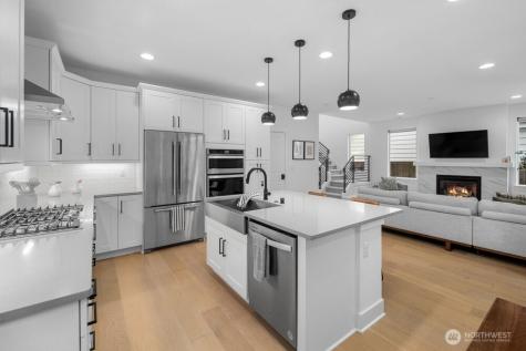 5820 155th Street SW Edmonds WA 98026