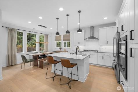 5820 155th Street SW Edmonds WA 98026