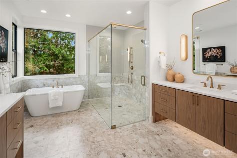 12821 NE 102nd Place Kirkland WA 98033