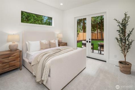 12821 NE 102nd Place Kirkland WA 98033