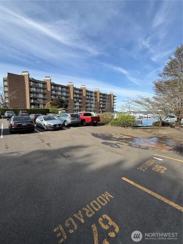 9468 Rainier Avenue S Seattle WA 98118