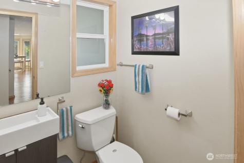 721 NW 58 Street Vancouver WA 98663