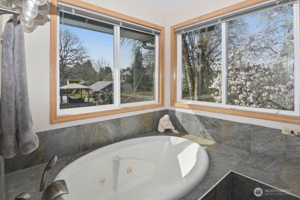721 NW 58 Street Vancouver WA 98663