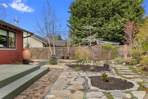 108 S 28th Street Mount Vernon WA 98274