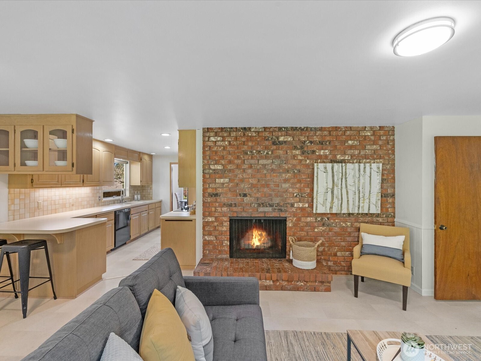 19201 51st Avenue NE Lake Forest Park WA 98155