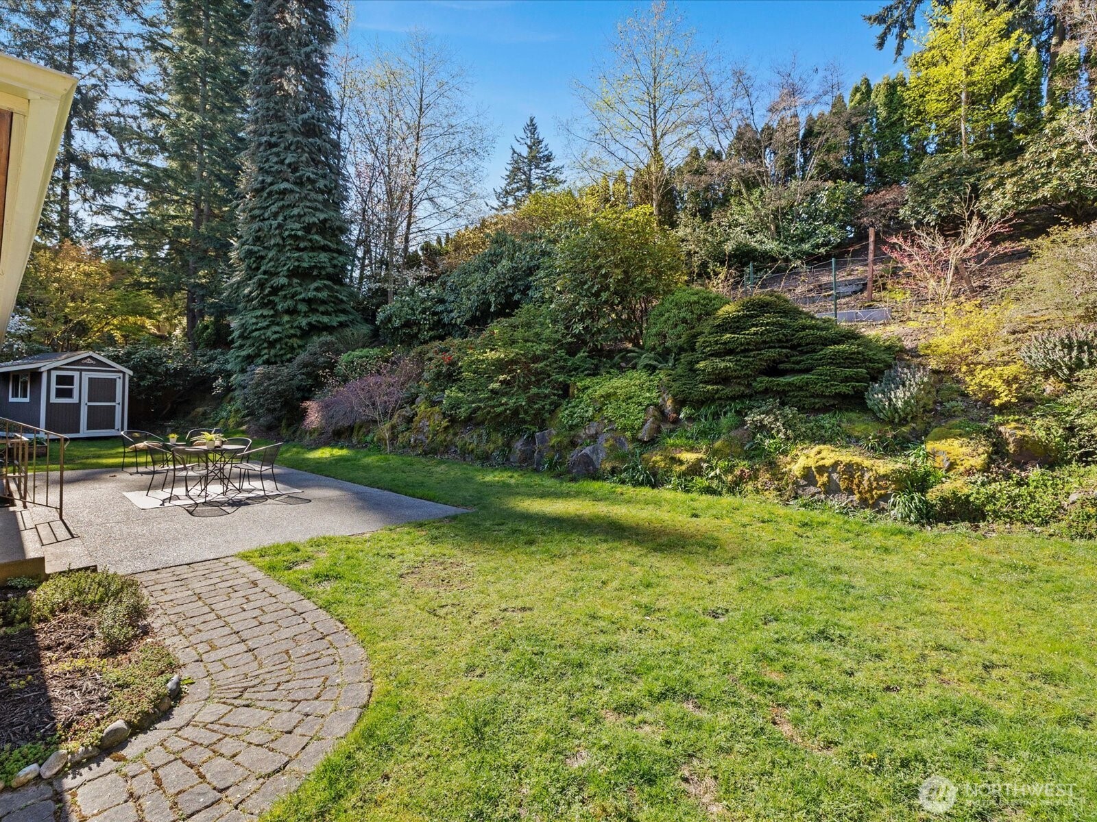 19201 51st Avenue NE Lake Forest Park WA 98155