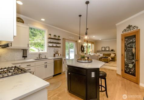 23406 148th Avenue SE Woodinville WA 98296