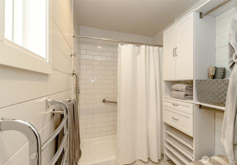 23406 148th Avenue SE Woodinville WA 98296