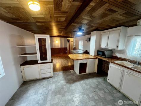 6421 161st Street Court E Puyallup WA 98375