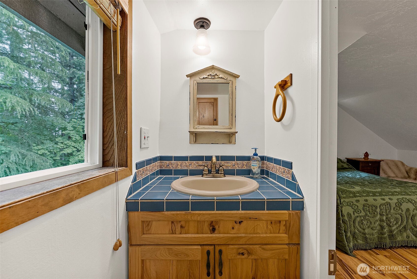 5232 Kinney Rd SW Olympia WA 98512