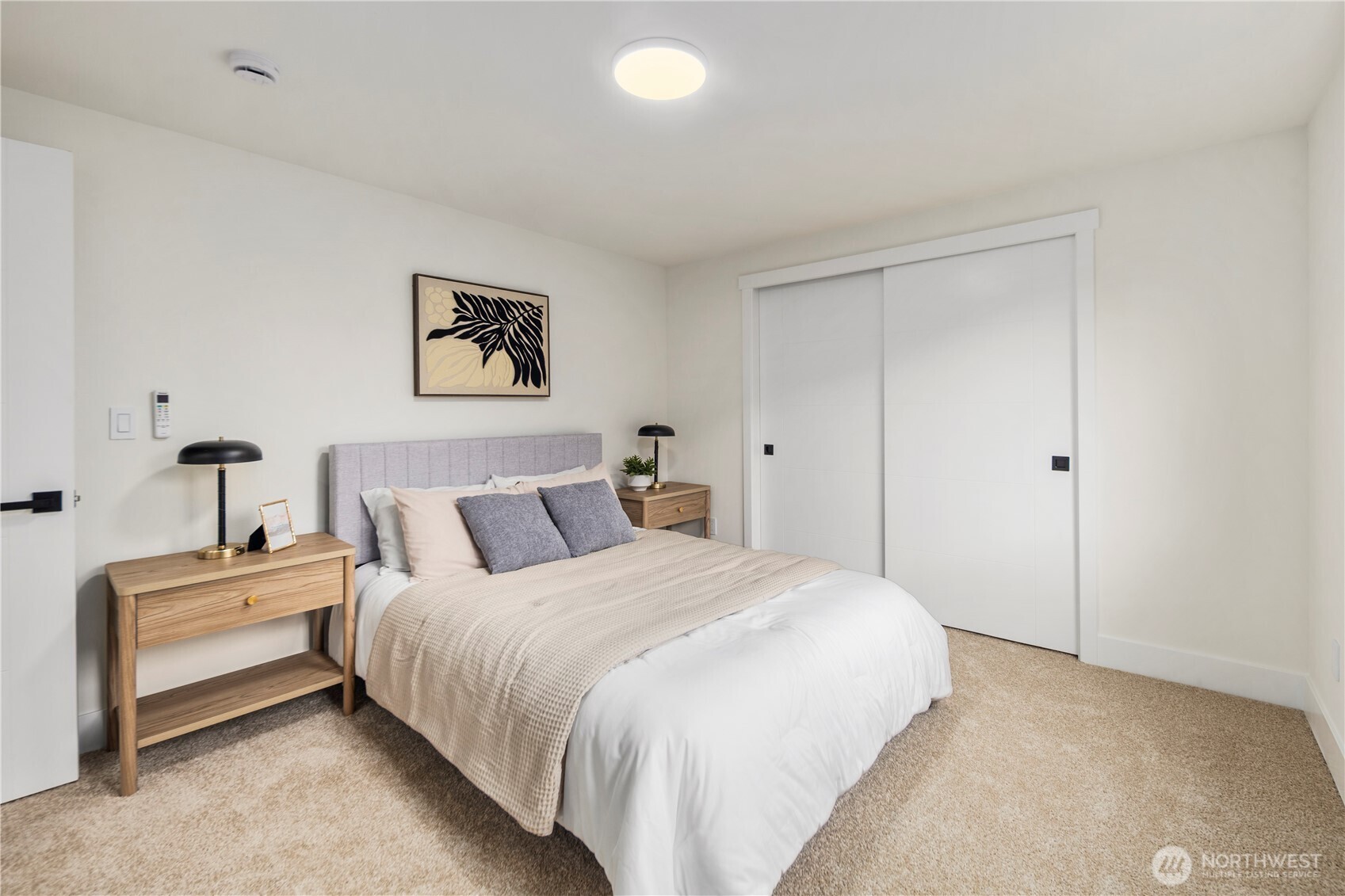 5520 Brooklyn Avenue NE Seattle WA 98105