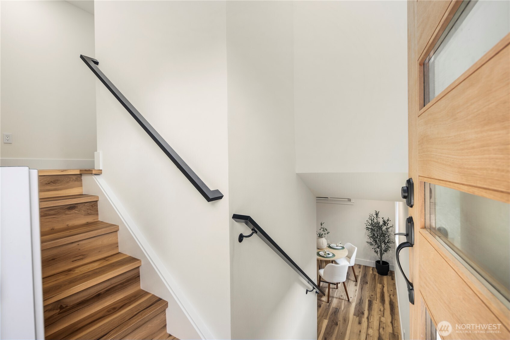 5520 Brooklyn Avenue NE Seattle WA 98105