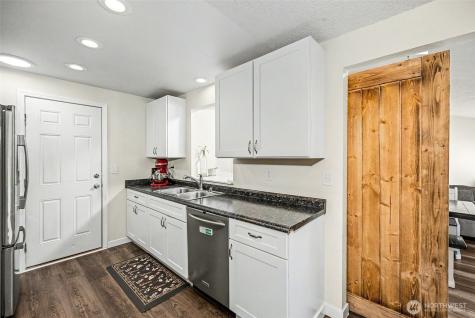 12211 109th Avenue Ct E Puyallup WA 98374